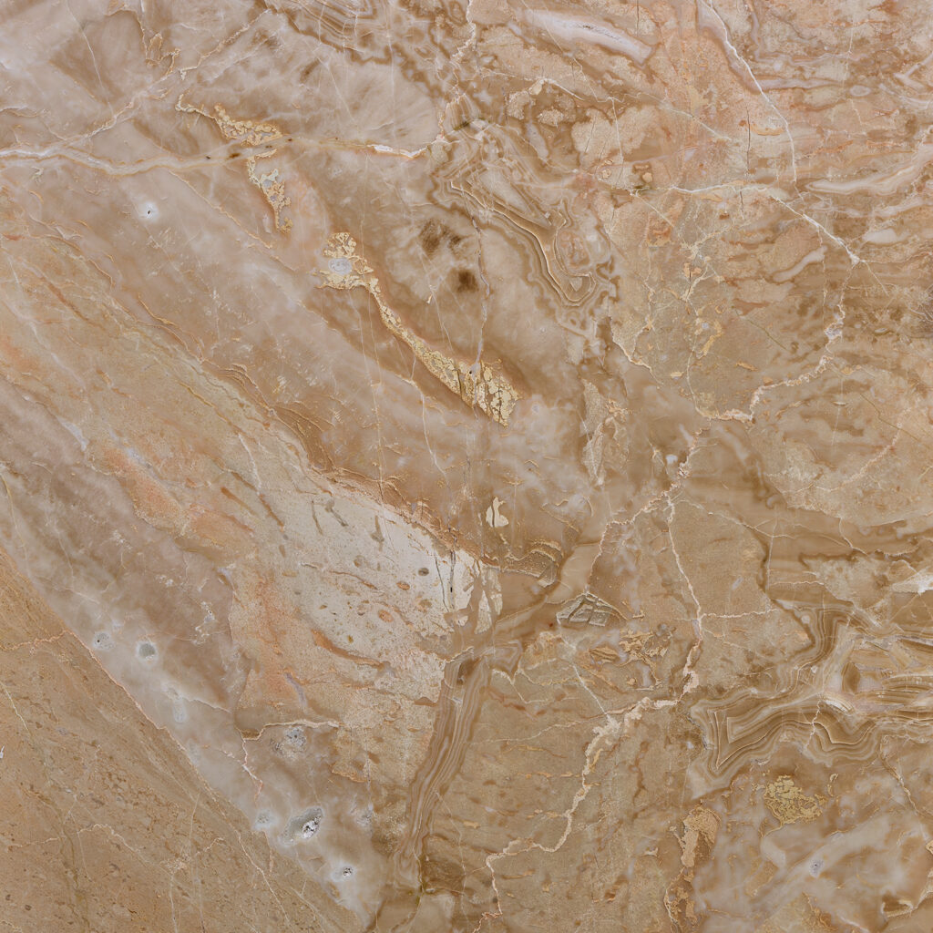 Breccia Oniciata