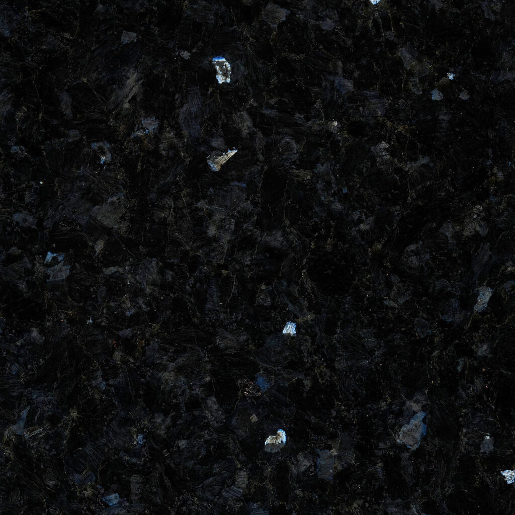 Labrador Emerald Pearl